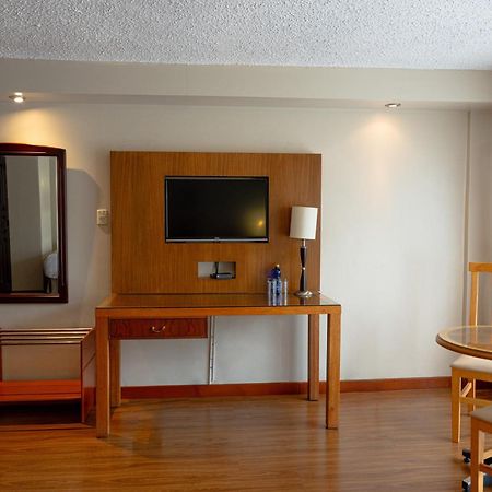 Hotel Santa Monica Cuenca Extérieur photo