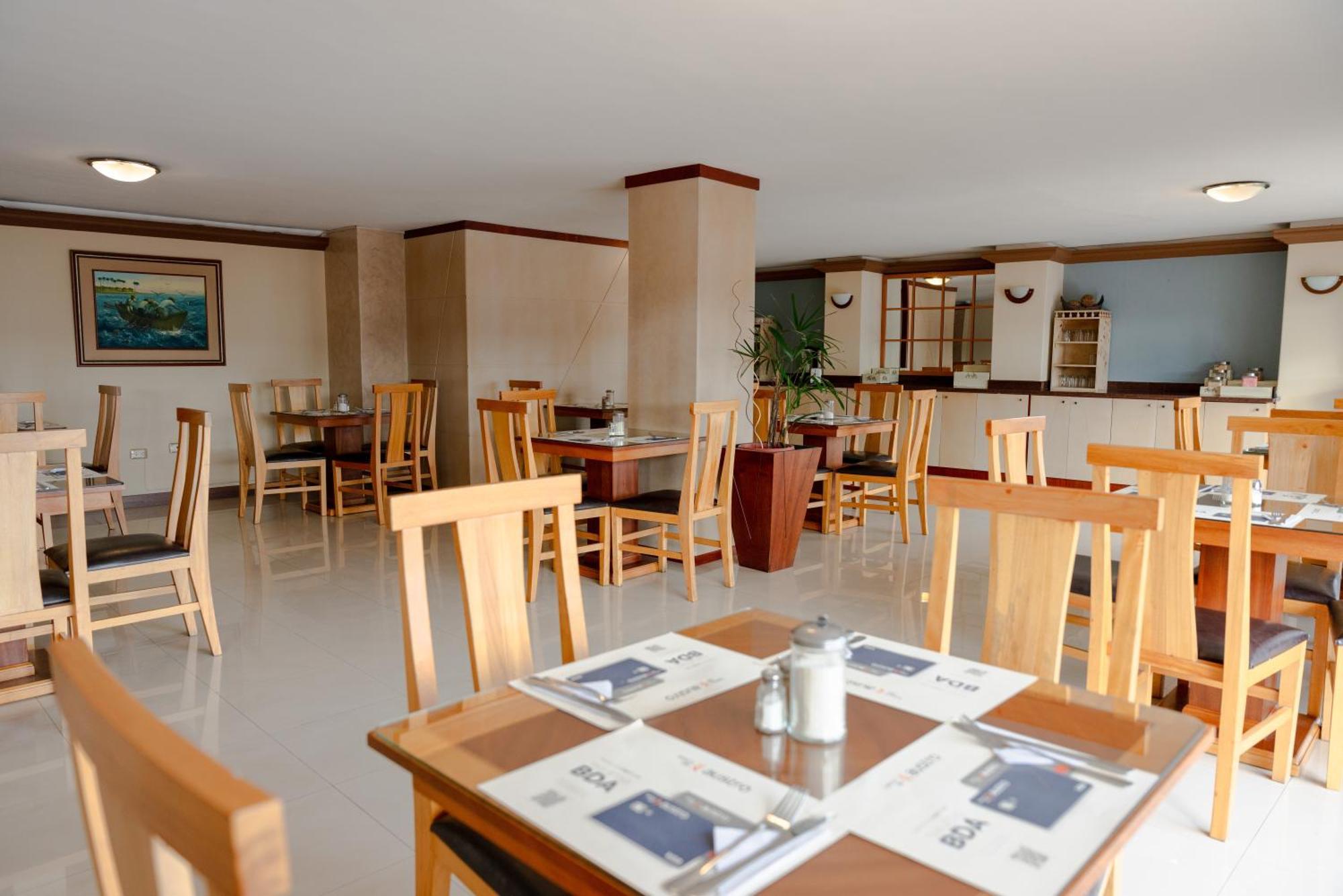 Hotel Santa Monica Cuenca Extérieur photo
